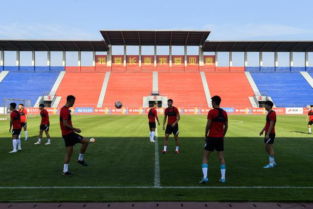 英超-帕尔默破门恩昆库传射 切尔西5-1南安普顿